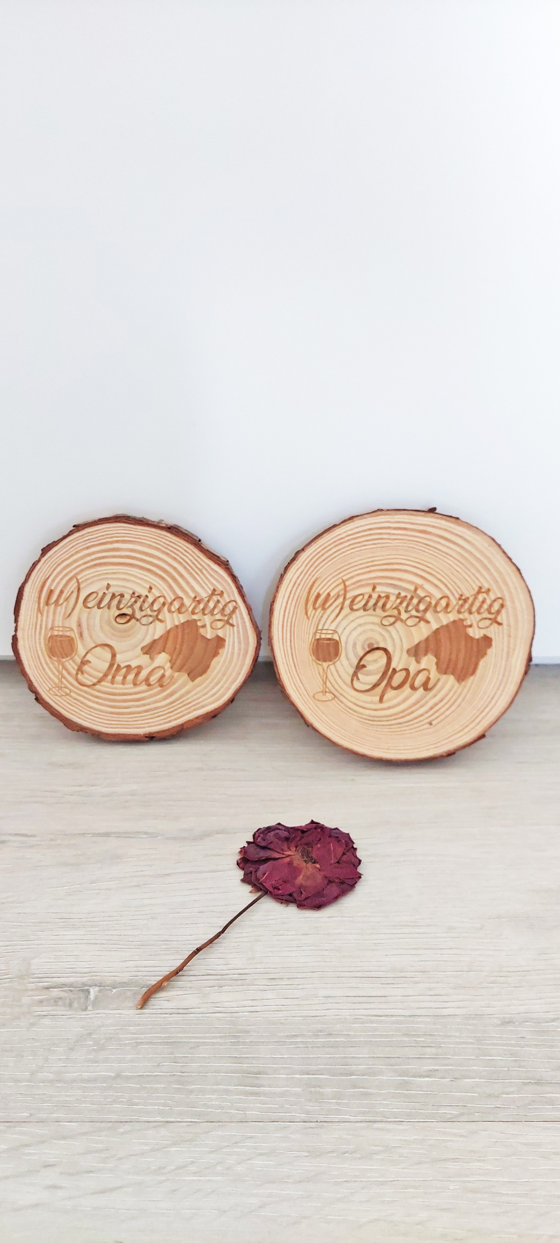 Ansicht 1 von Weinuntersetzer „(W) einzigartig – 2er Set- personalisiert