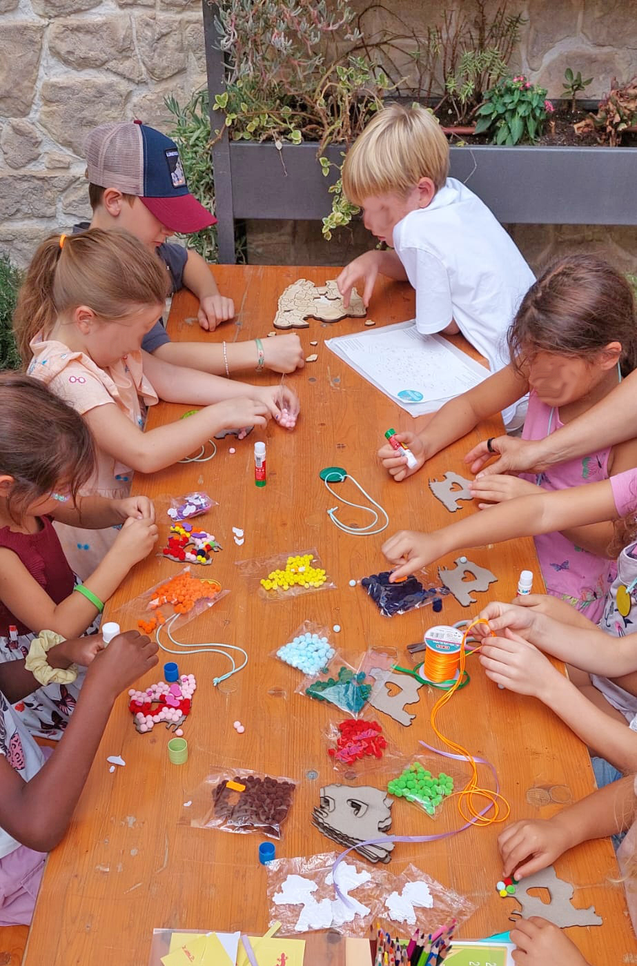 Ansicht 6 von Mallorca Pom-Pom Bastelset mit Herz – DIY Kreativset